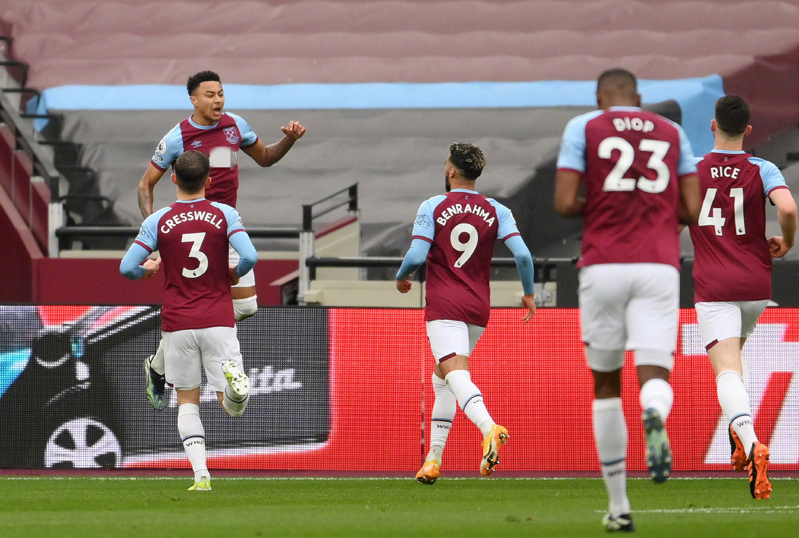 比赛中的应 比赛中的应