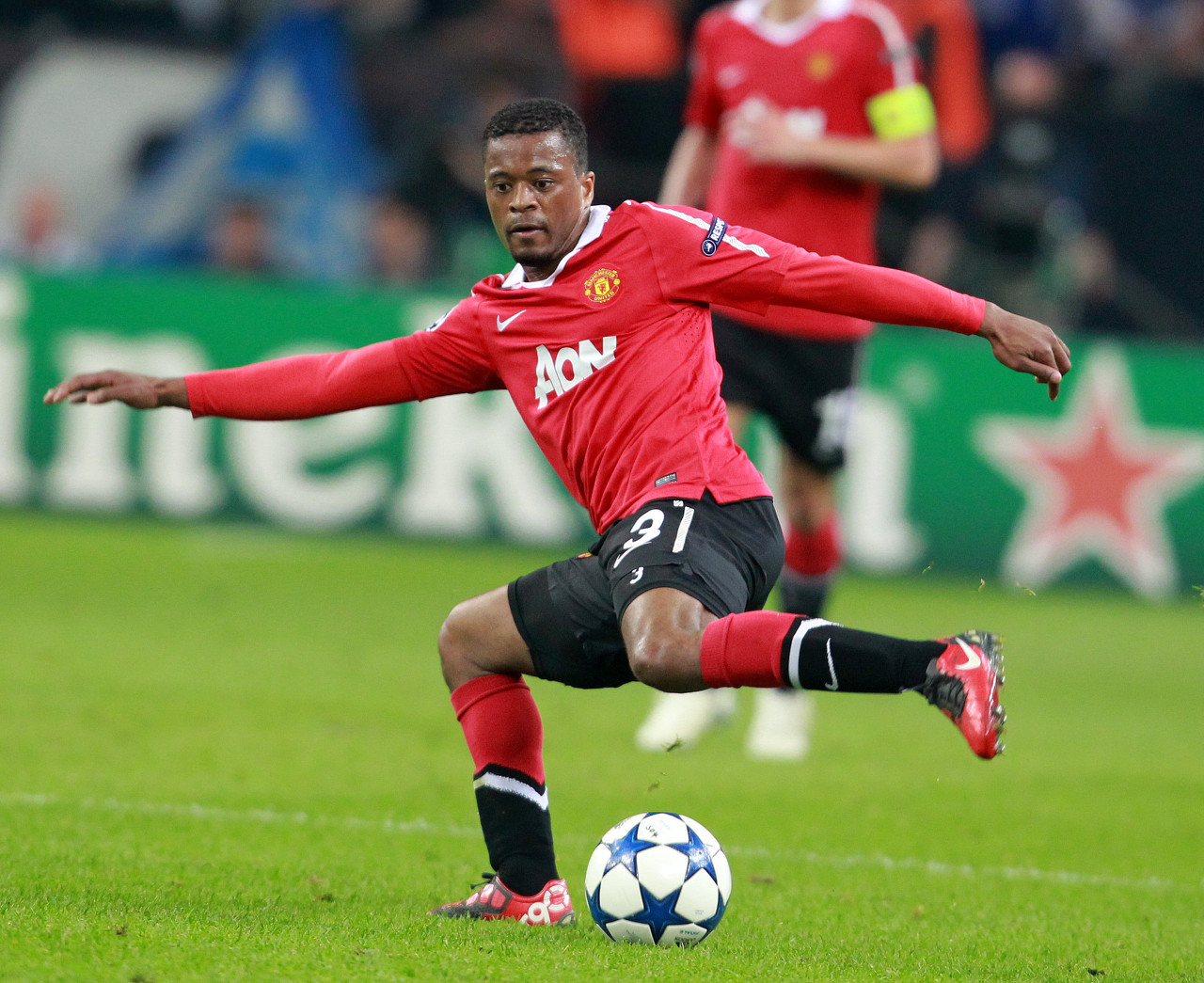 争取在国际 争取在国际